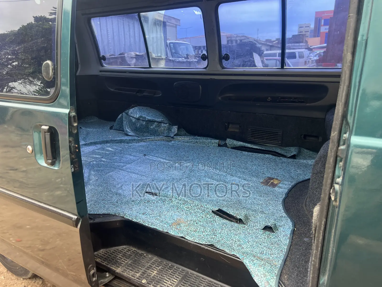 Hyundai H-100 2000 Green