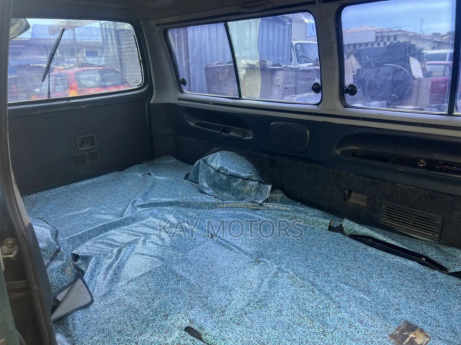 Hyundai H-100 2000 Green