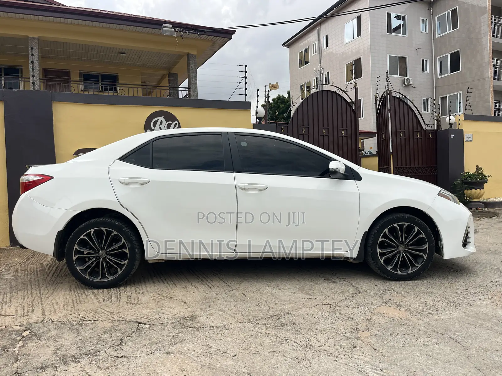 Toyota Corolla 2016 White