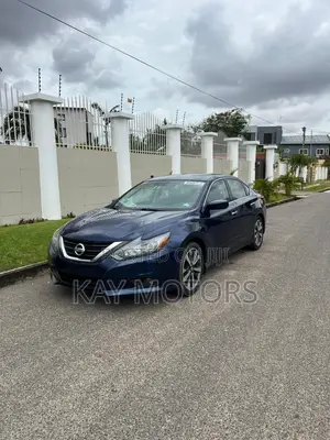 Nissan Altima 2.5 S 2018 Blue