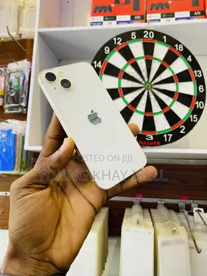 Apple iPhone 13 128 GB White
