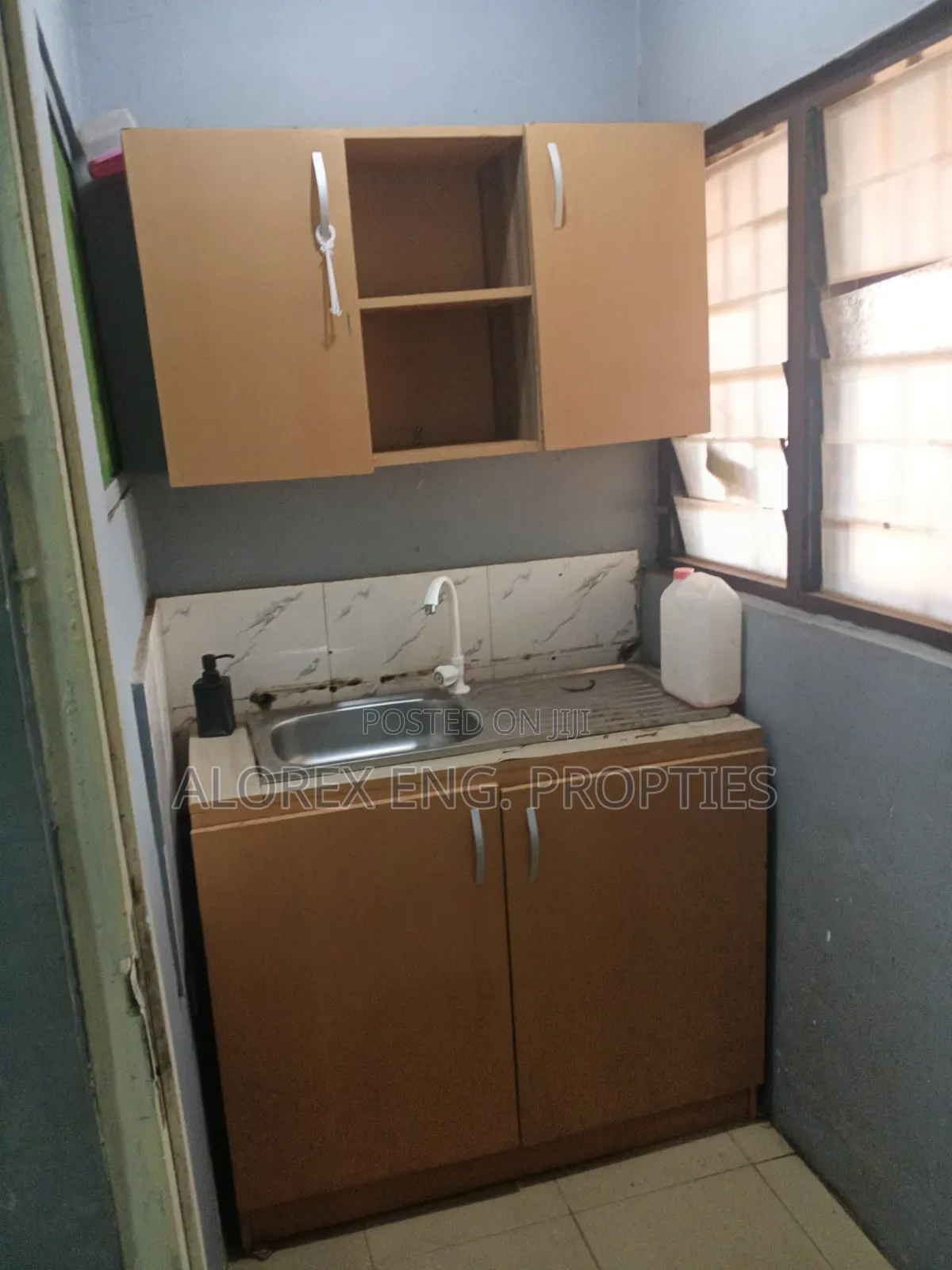 1bdrm Apartment in Pantang Hospital, Pentecost for rent