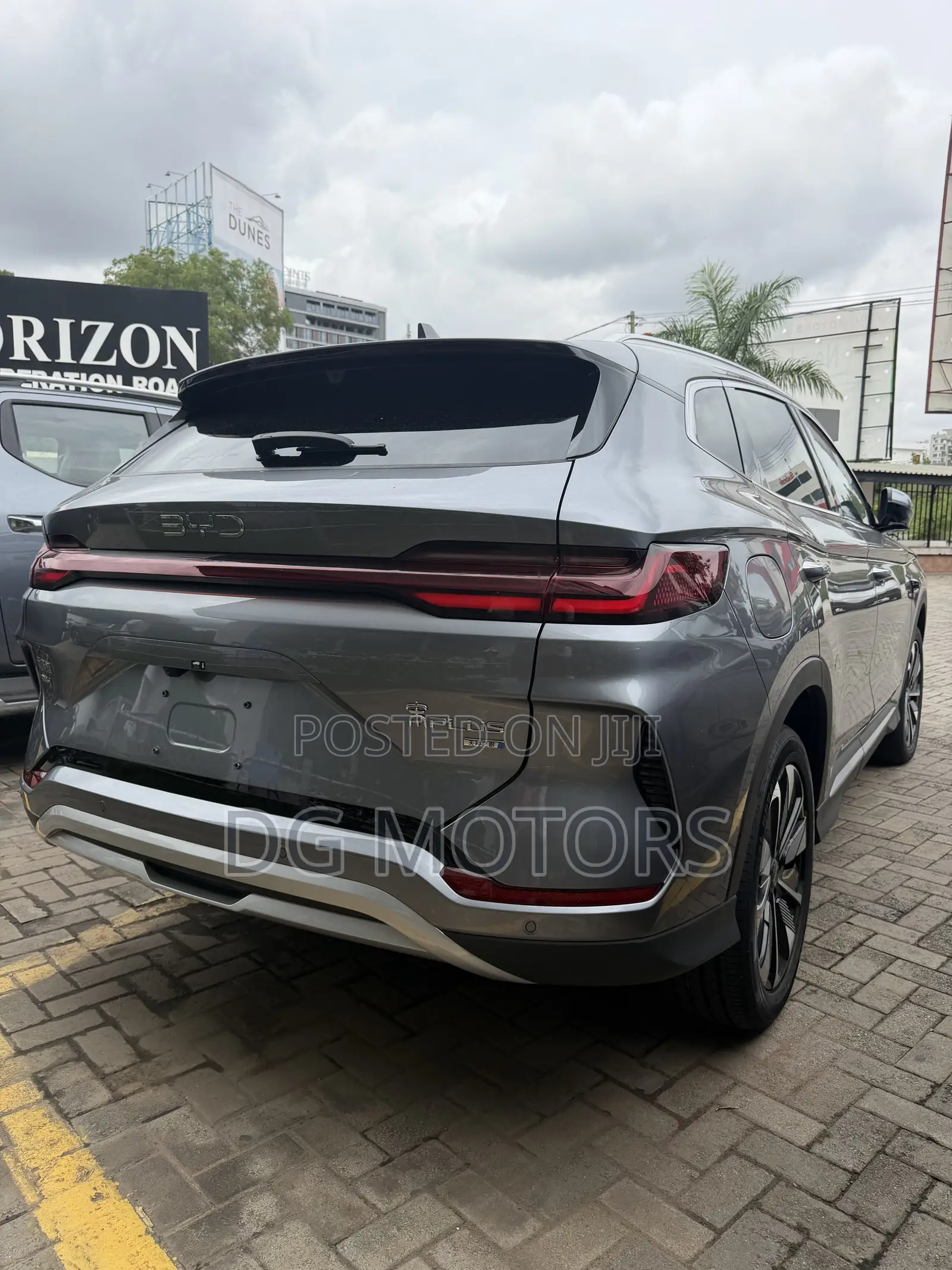 New BYD Song Plus DM-i 2025 Gray