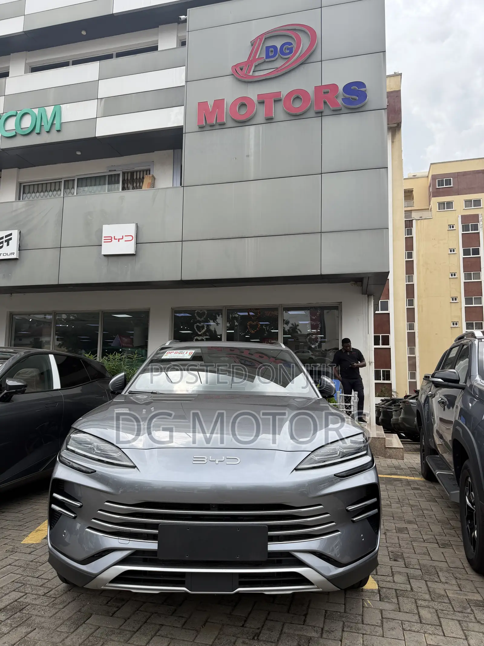 New BYD Song Plus DM-i 2025 Gray
