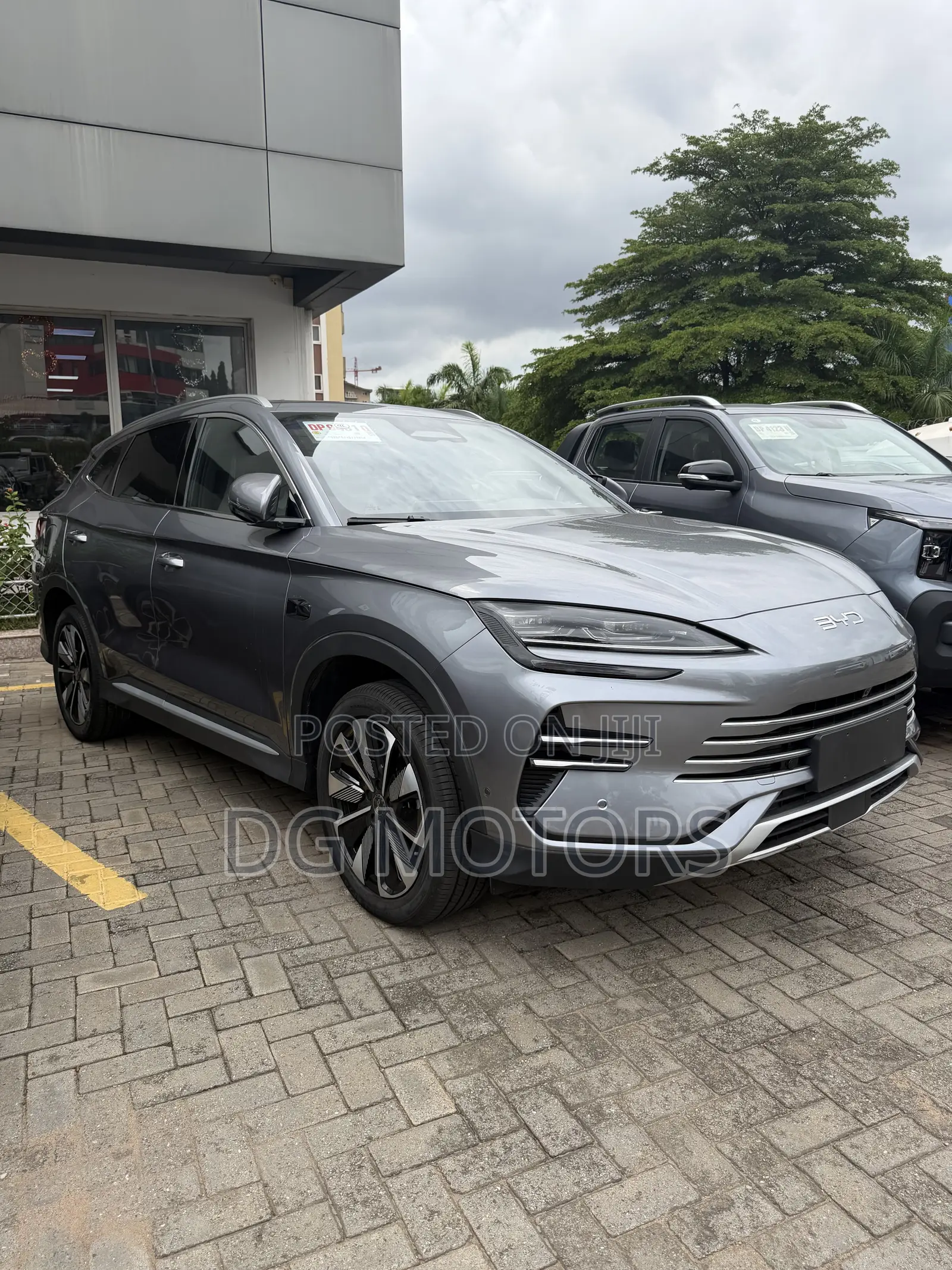 New BYD Song Plus DM-i 2025 Gray