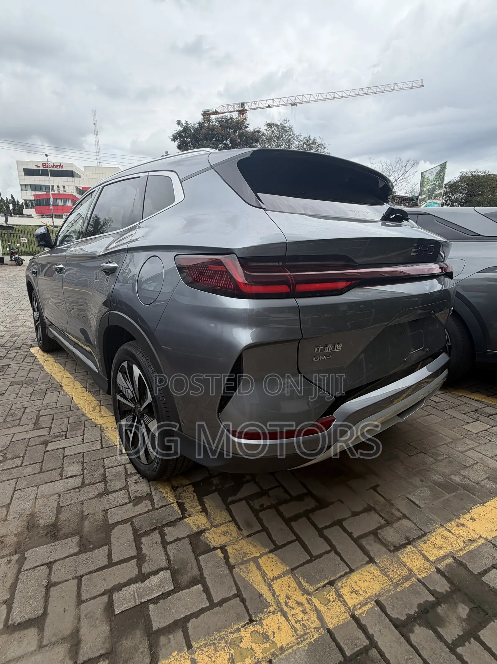 New BYD Song Plus DM-i 2025 Gray