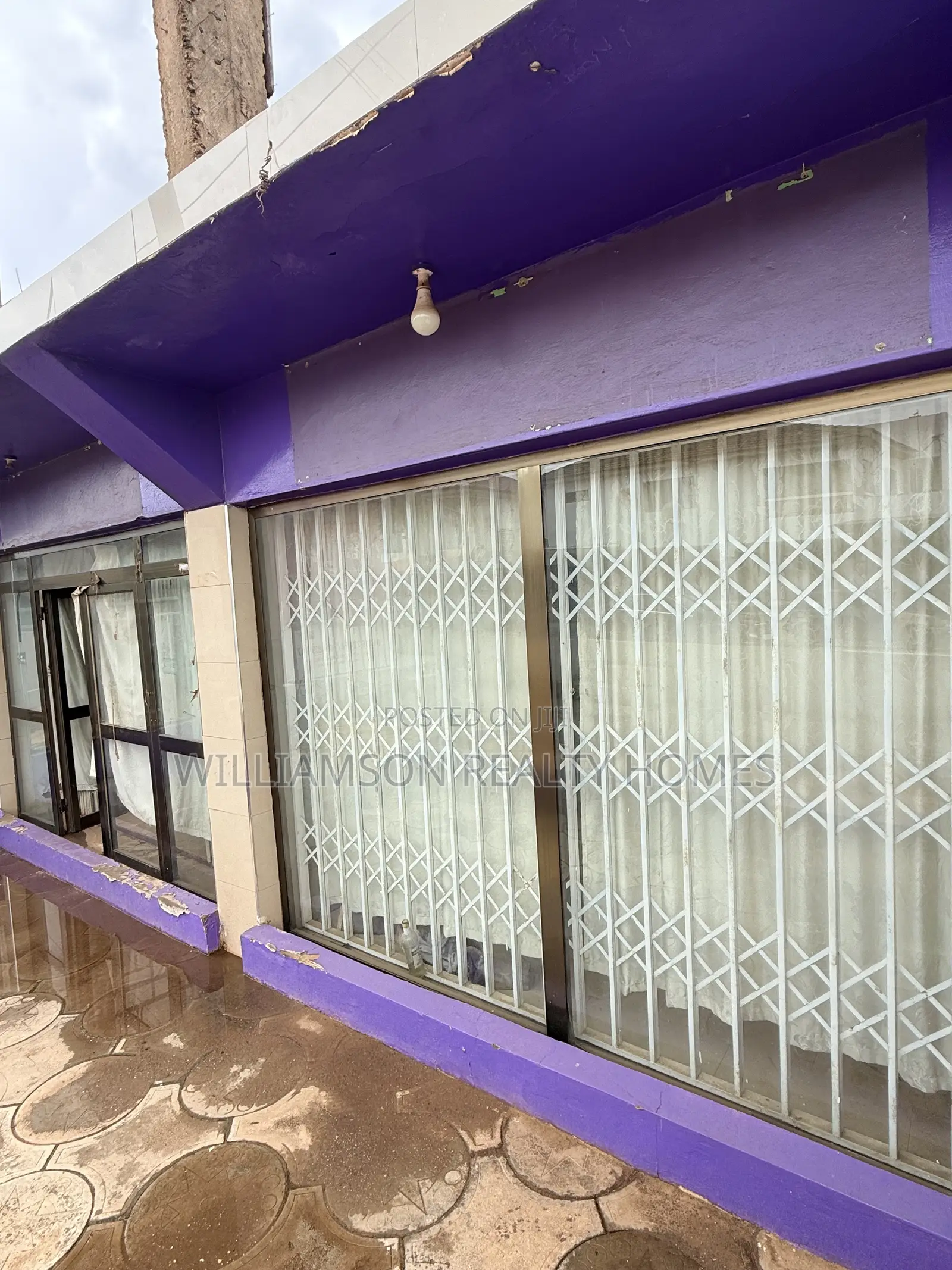 Double Road Side Shop/Store/Warehouse/Office Space 4rent, Spintex