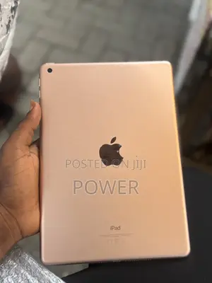 Apple iPad 9.7 32 GB