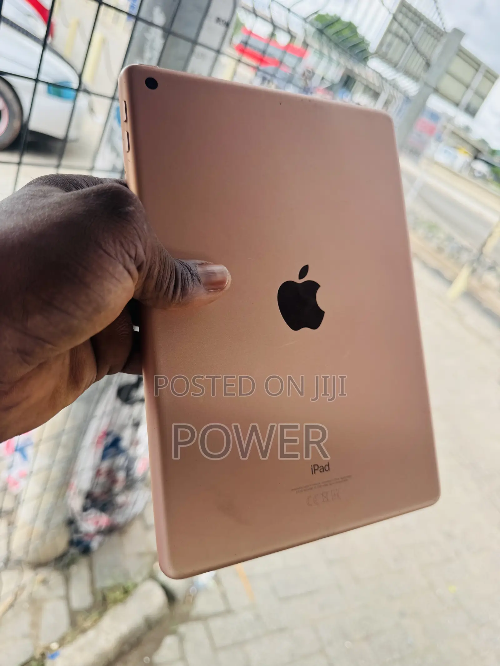Apple iPad 9.7 32 GB