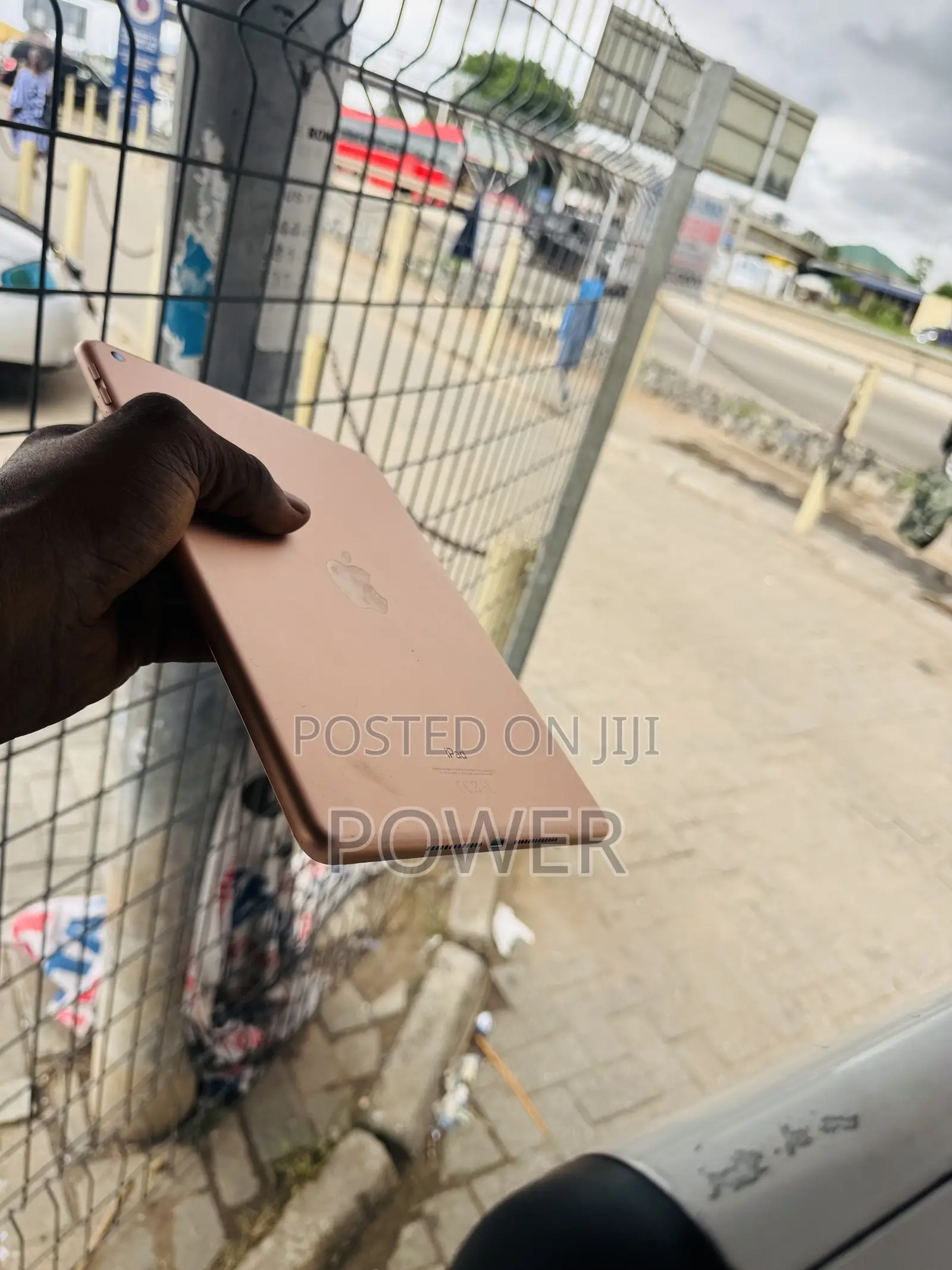 Apple iPad 9.7 32 GB