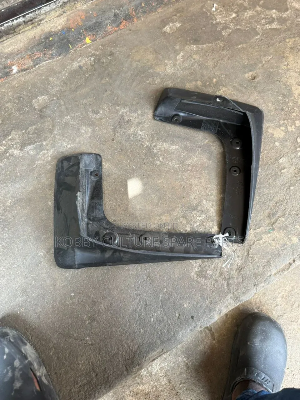 Original Toyota Highlander 2019-2024 Mudguard Available for All Cars