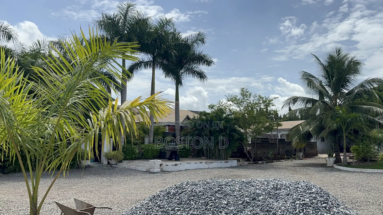 Commercial Property For Lease – Restaurant, Lounge Event Space