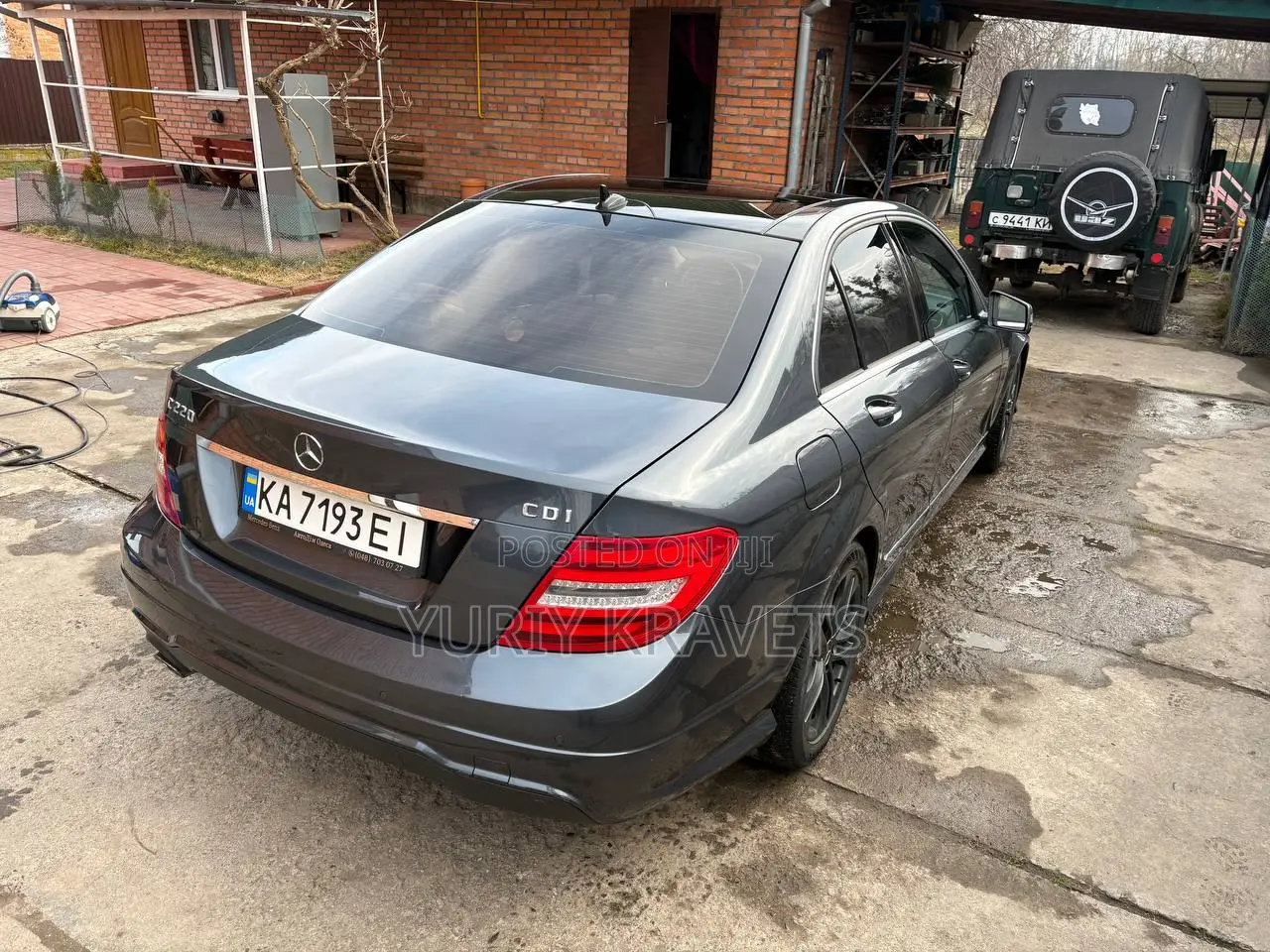 Mercedes-Benz C220 2013 Gray