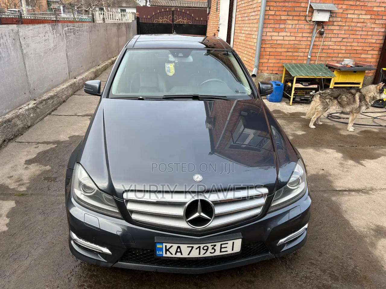 Mercedes-Benz C220 2013 Gray