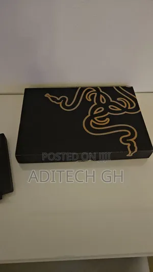 New Laptop Razer Blade 16GB AMD Ryzen 9 SSD 1T