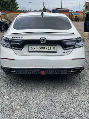Honda Accord Sport 2018 White