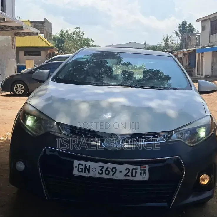 Toyota Corolla L 4dr Sedan (1.8L 4cyl 4A) 2015 White