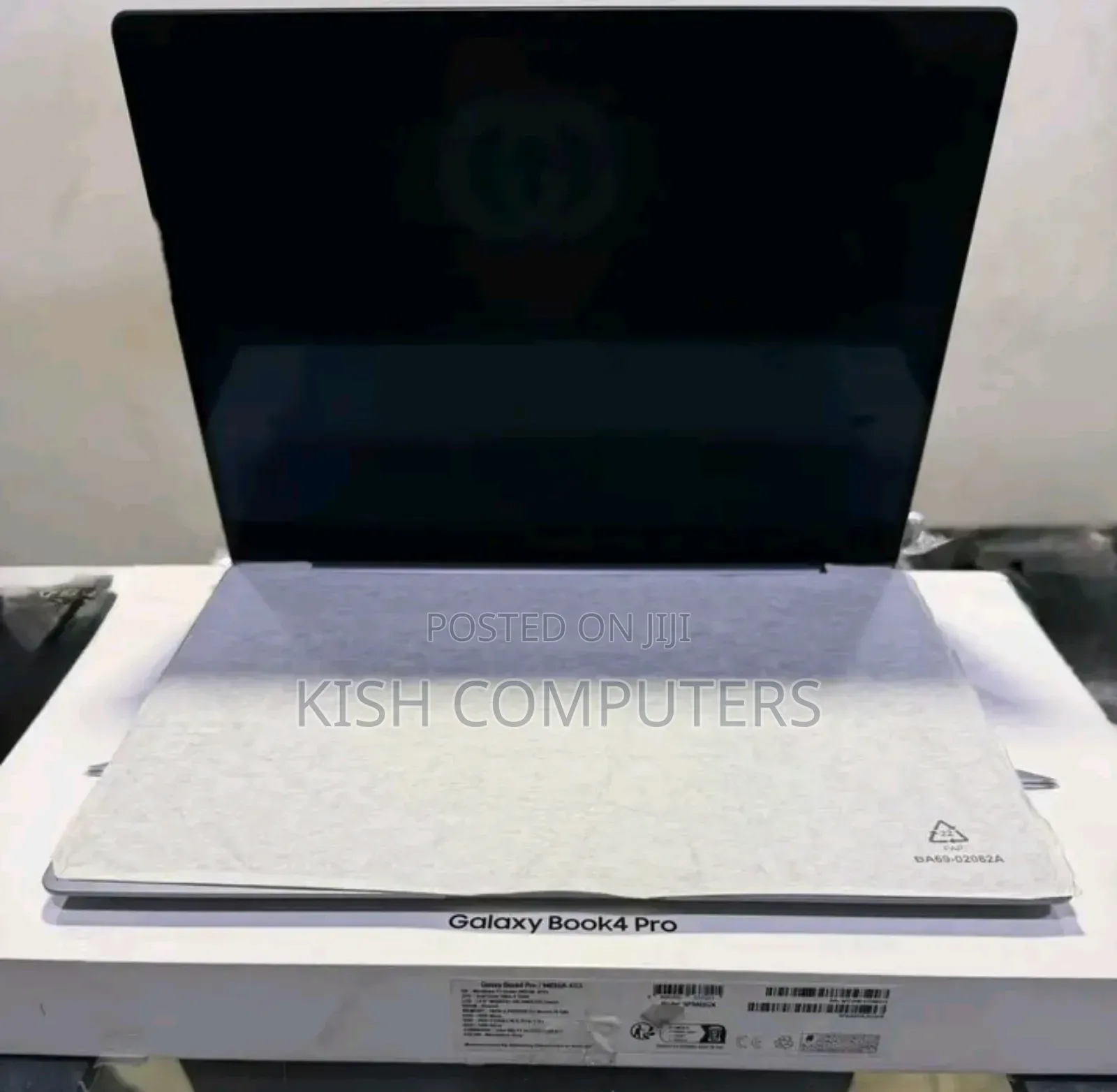 New Laptop Samsung Galaxy Book4 Pro 16GB Intel Core i7 SSD 1T