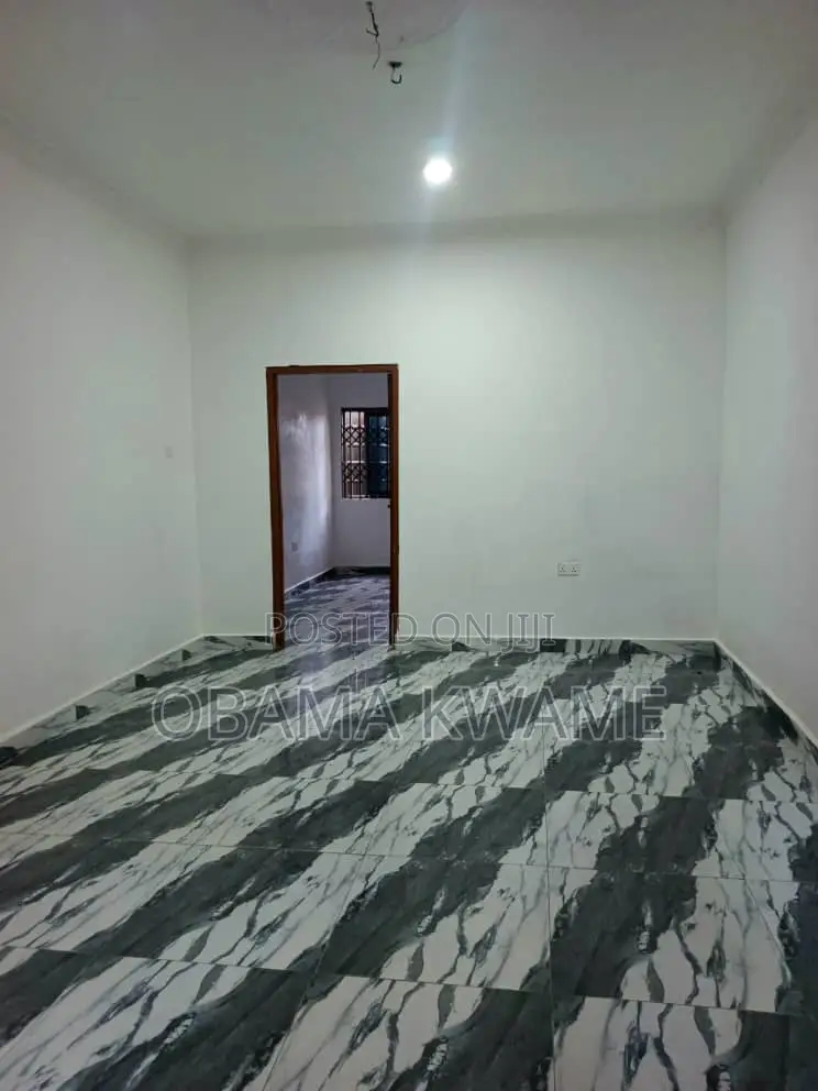 2bdrm Maisonette in Ghana Flag for sale