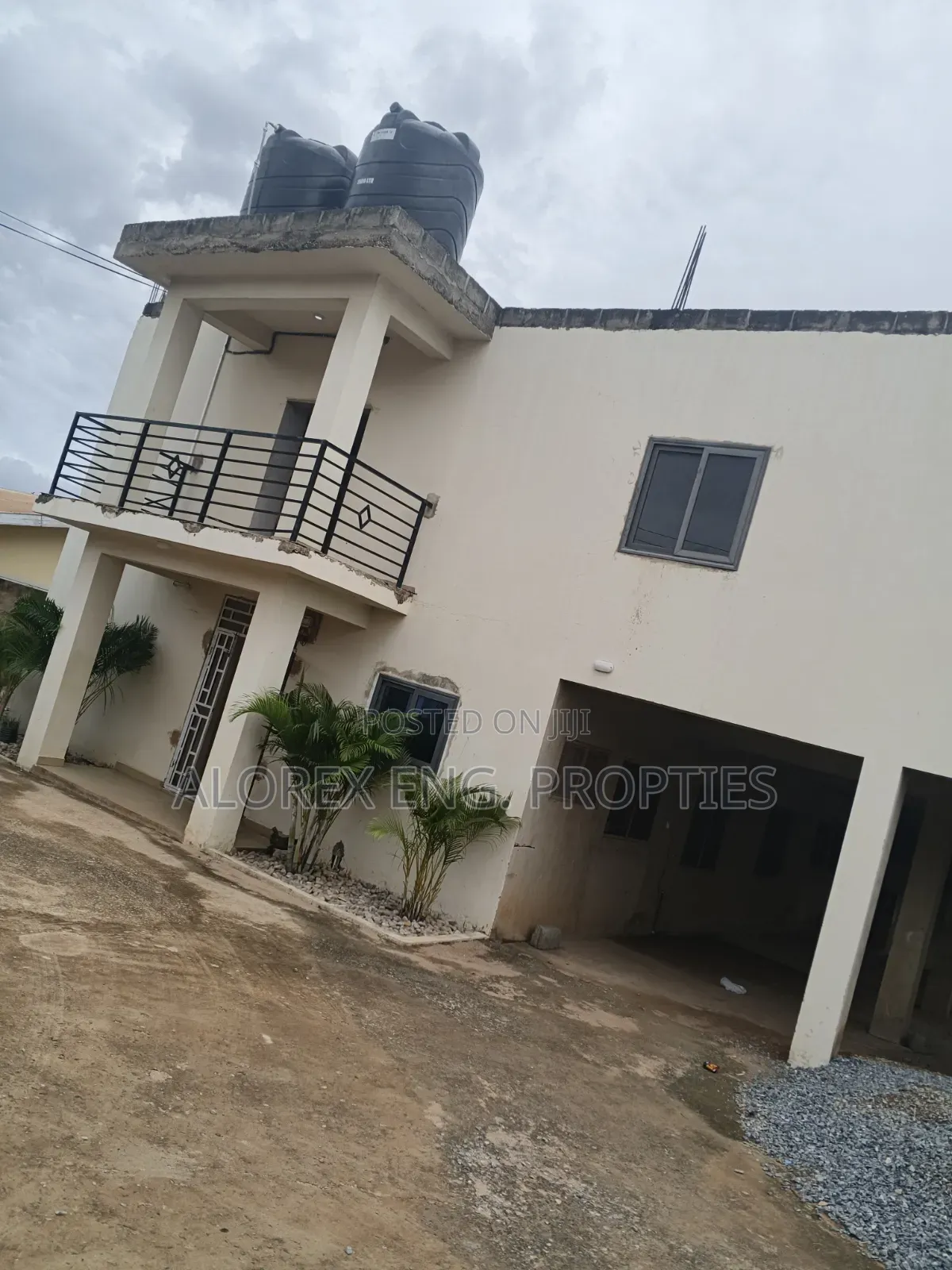 1bdrm Apartment in Pantang Hospital, Pentecost for rent