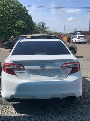 Toyota Camry 2014 White