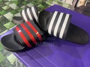 Slide Three Line’S Adidas