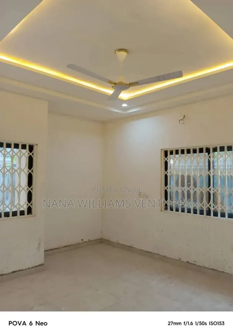 2bdrm Apartment in Leakside Haatso, Ga East Municipal for rent