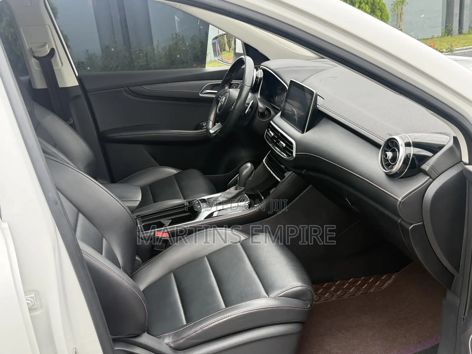 MG ZS 2019 White
