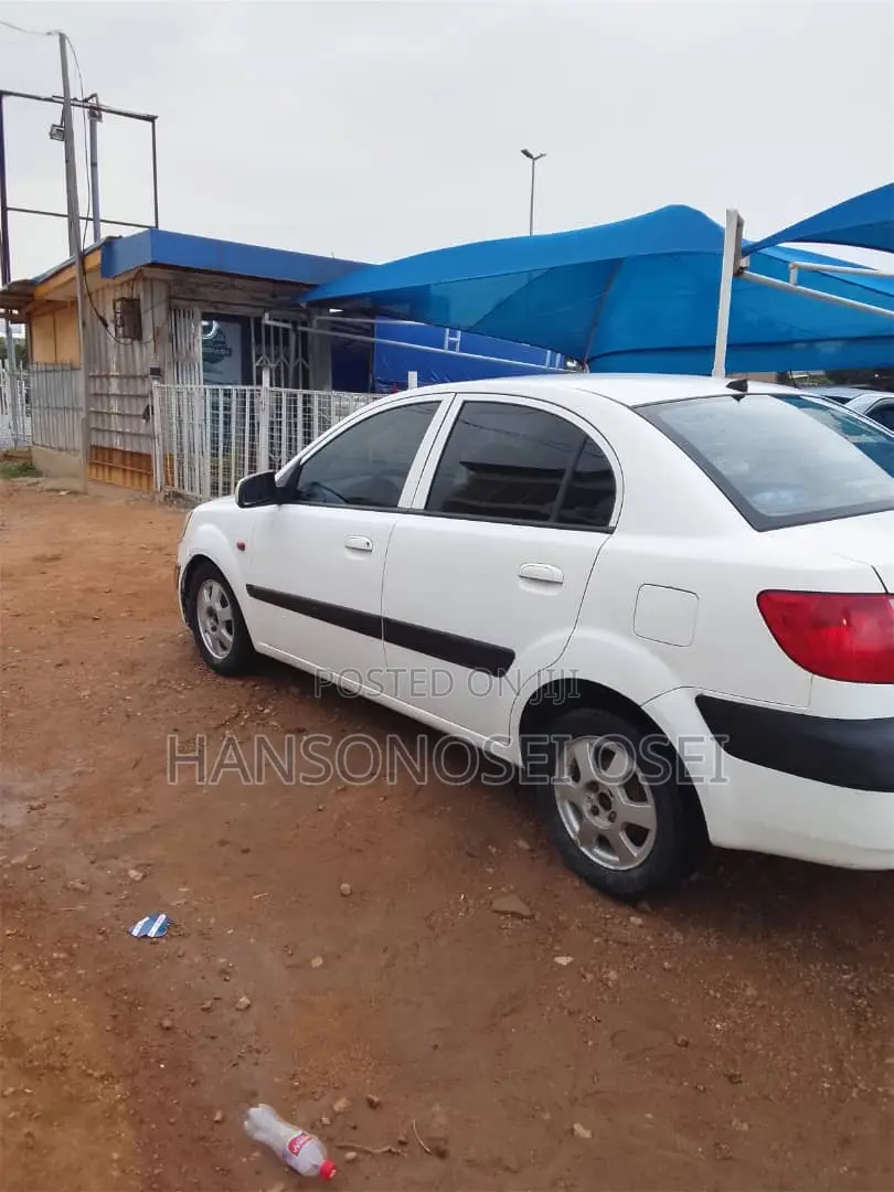 Kia Rio 2010 White