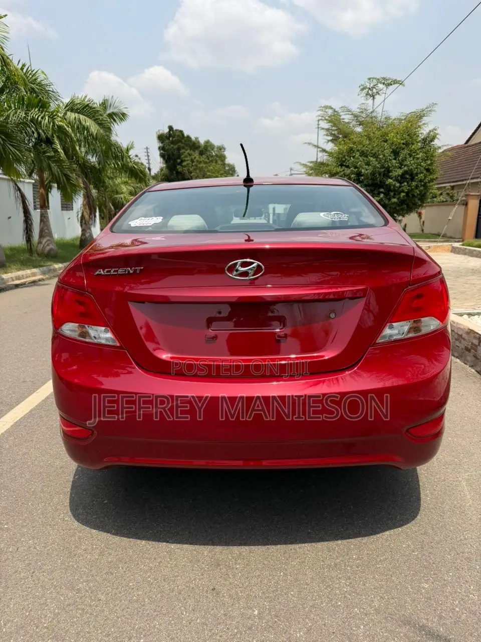 Hyundai Accent 2016 Red