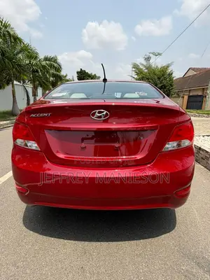 Hyundai Accent 2016 Red