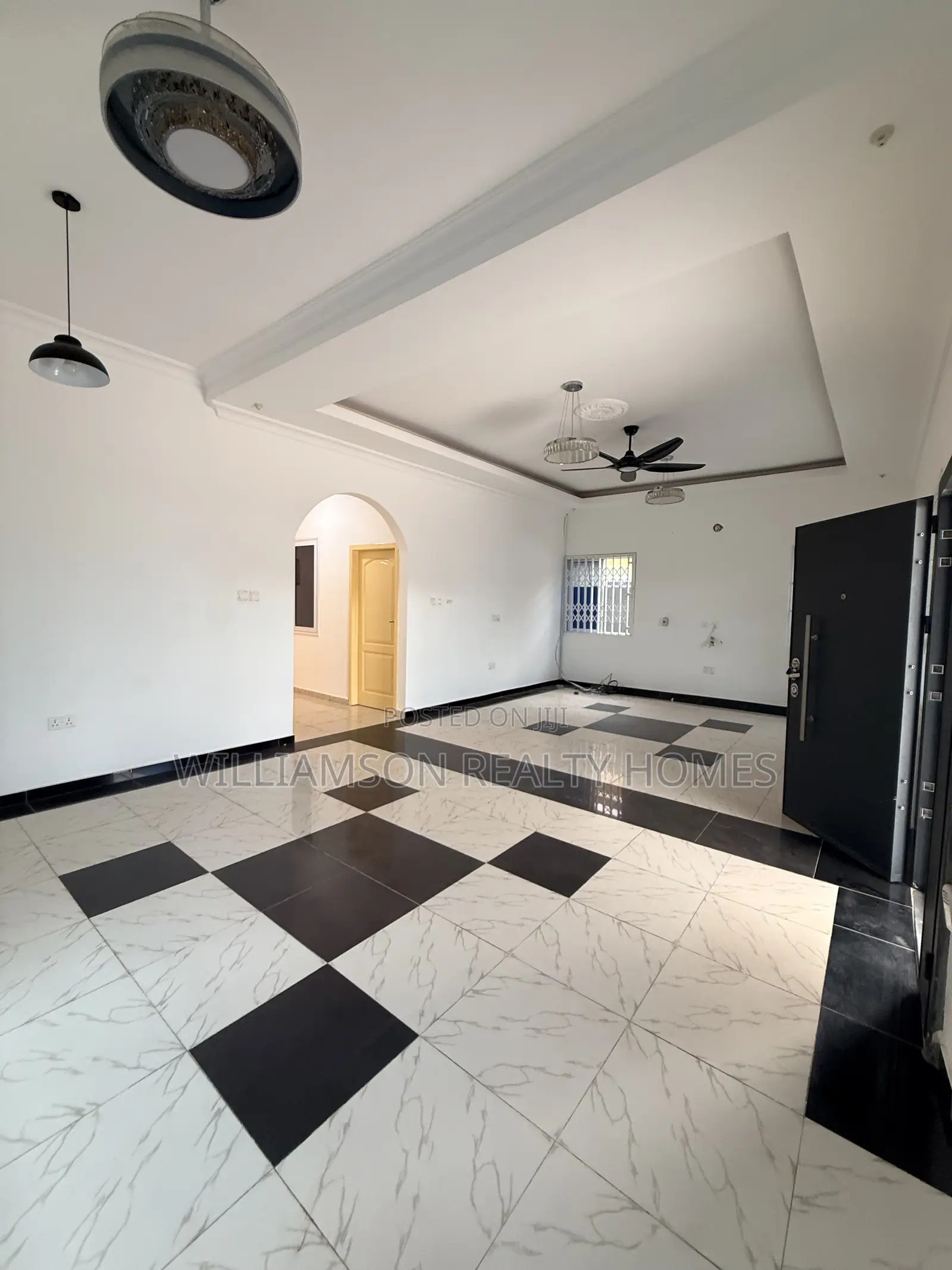 4bdrm House in Baatsonaa Total Area, Spintex for rent
