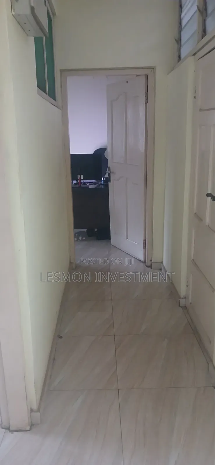 3-Bedrooms House for Office Use Only
