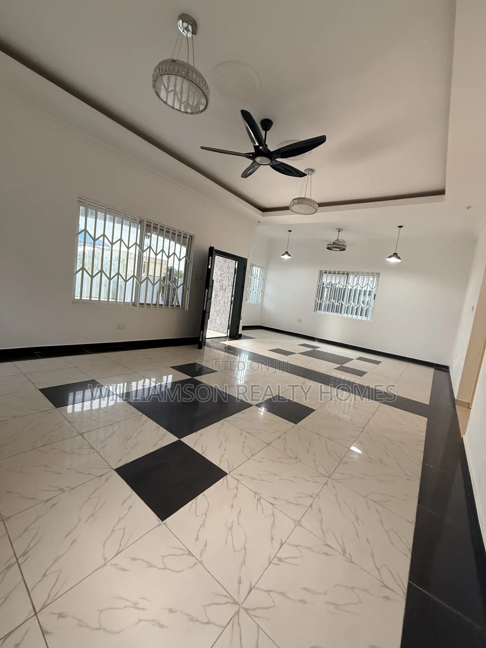 4bdrm House in Baatsonaa Total Area, Spintex for rent