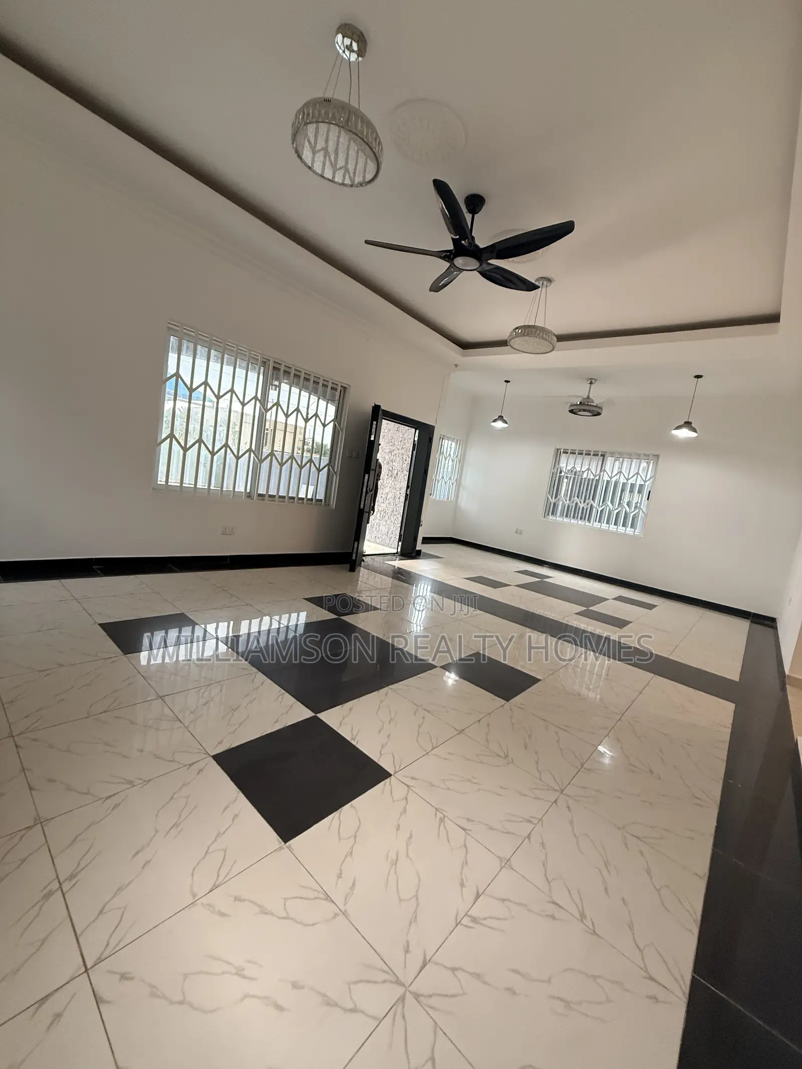 4bdrm House in Baatsonaa Total Area, Spintex for rent