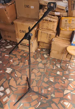 Heavy Duty 3-Legs Microphone Stand[Tripod] With Boom Arm