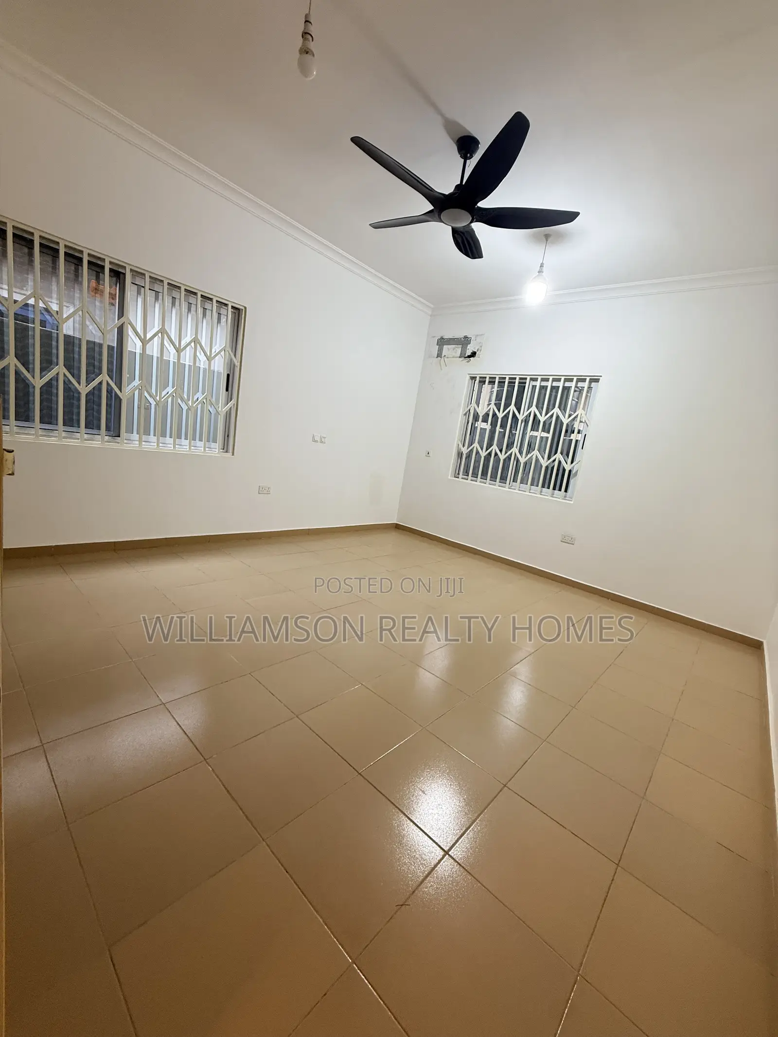 4bdrm House in Baatsonaa Total Area, Spintex for rent