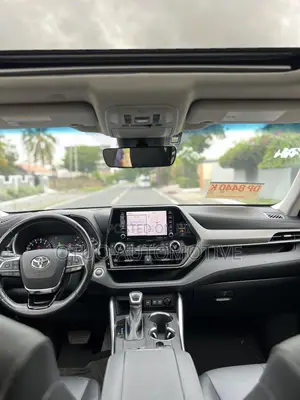 Toyota Highlander Limited 2022 Black