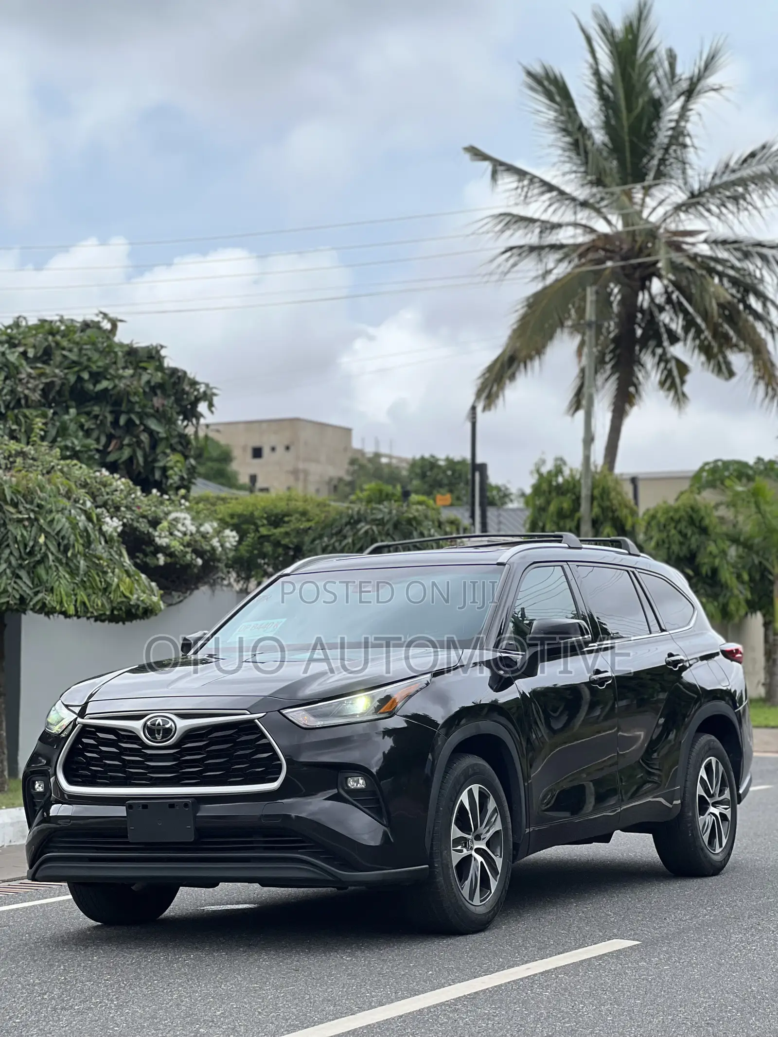 Toyota Highlander Limited 2022 Black