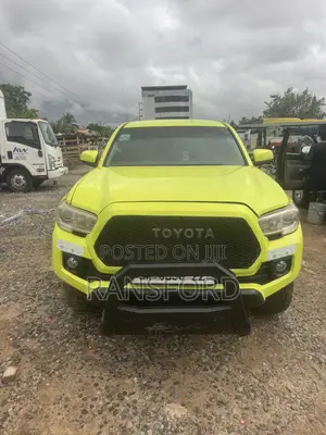 Toyota Tacoma Limited 2018 Yellow