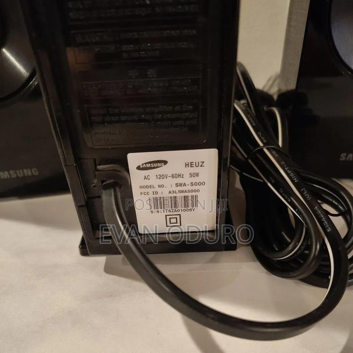 Samsung Swa-5000 Wireless Rear Surround Speaker Kit for Home Theater