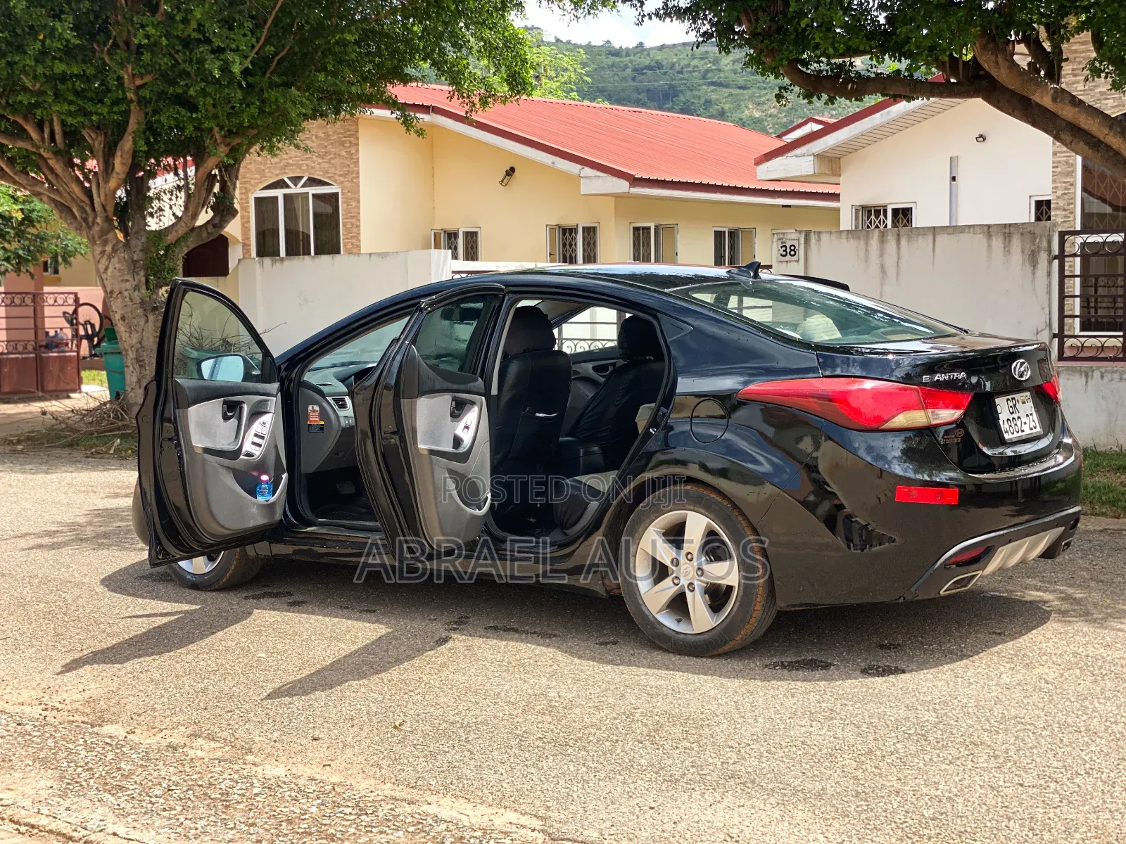 Hyundai Elantra 2013 Black