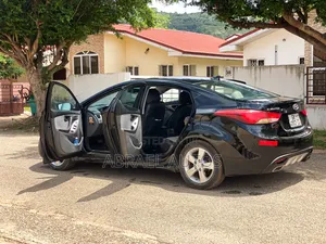 Hyundai Elantra 2013 Black