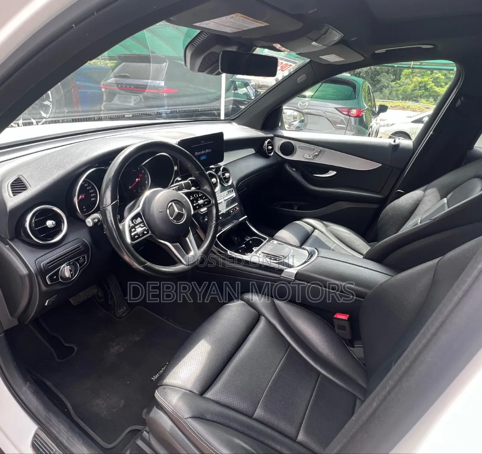 Mercedes-Benz GLC-Class 2021 White