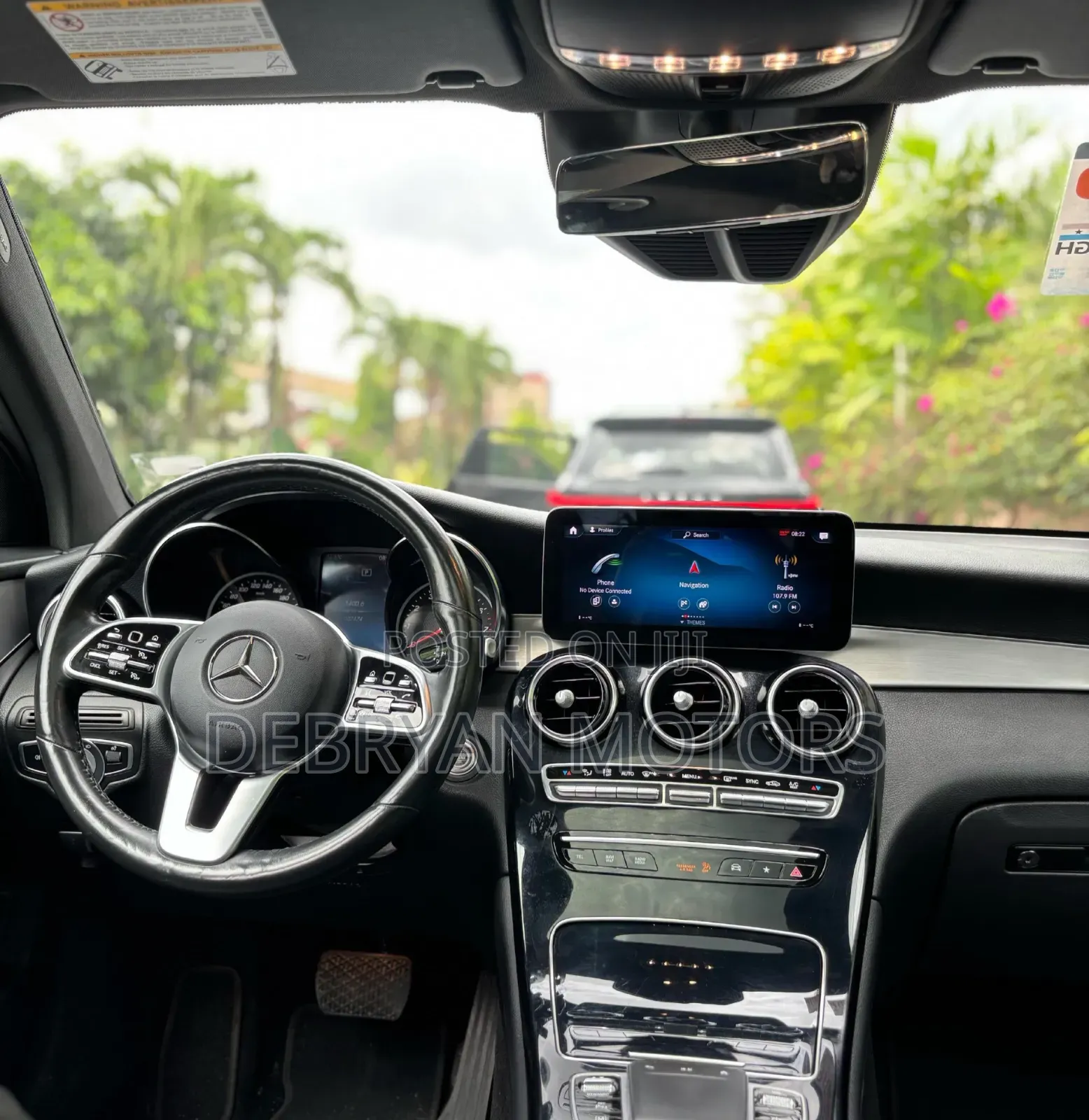 Mercedes-Benz GLC-Class 2021 White