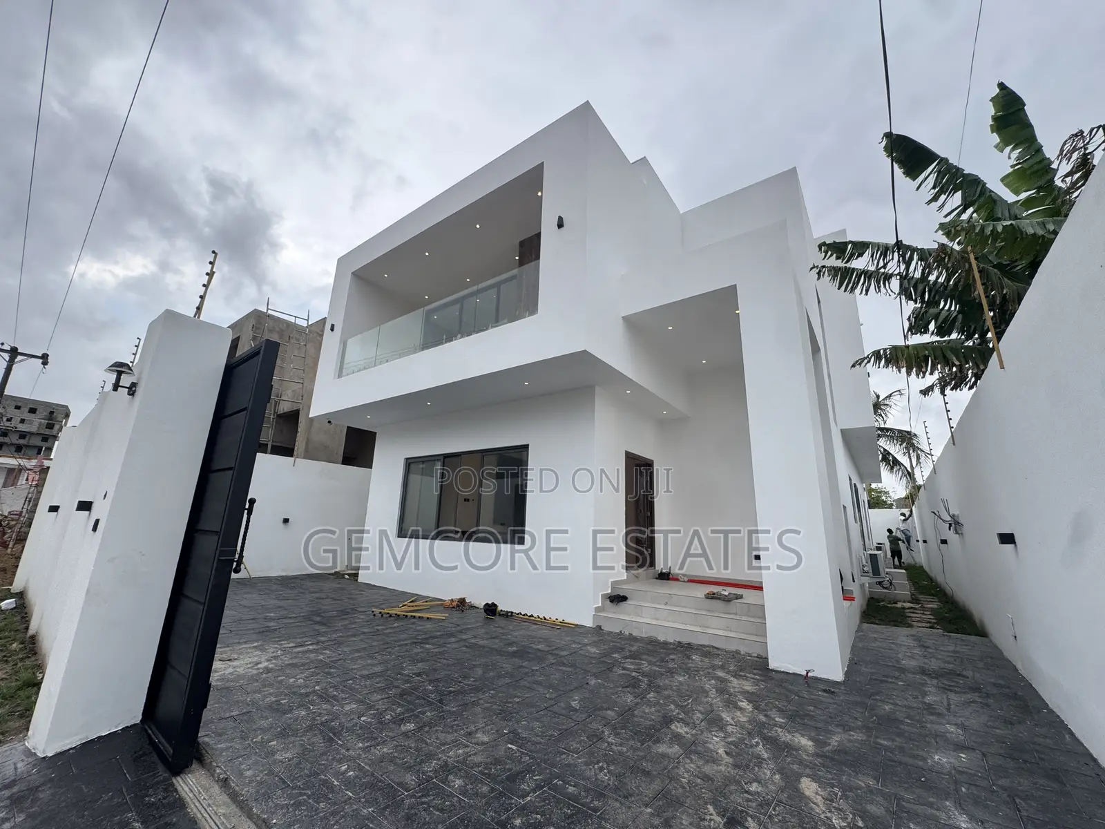 3bdrm House in East Legon for sale
