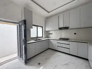 3bdrm House in East Legon for sale