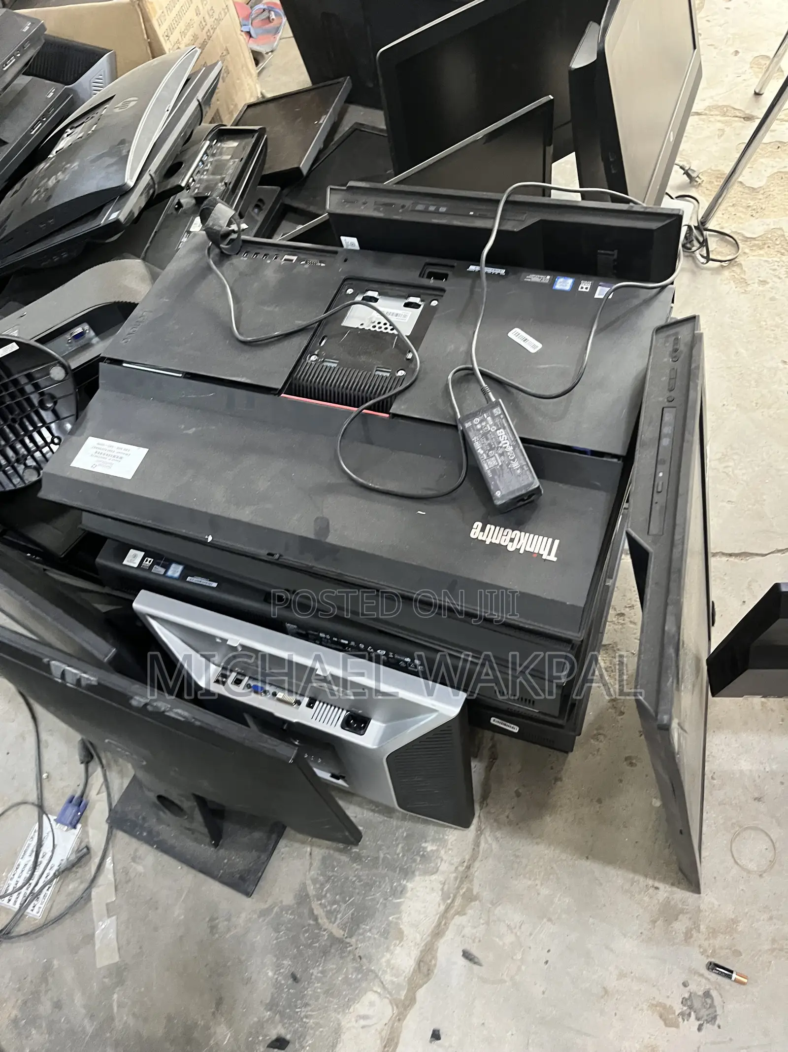 Computer Monitors, Mice and Keyboards for Sale