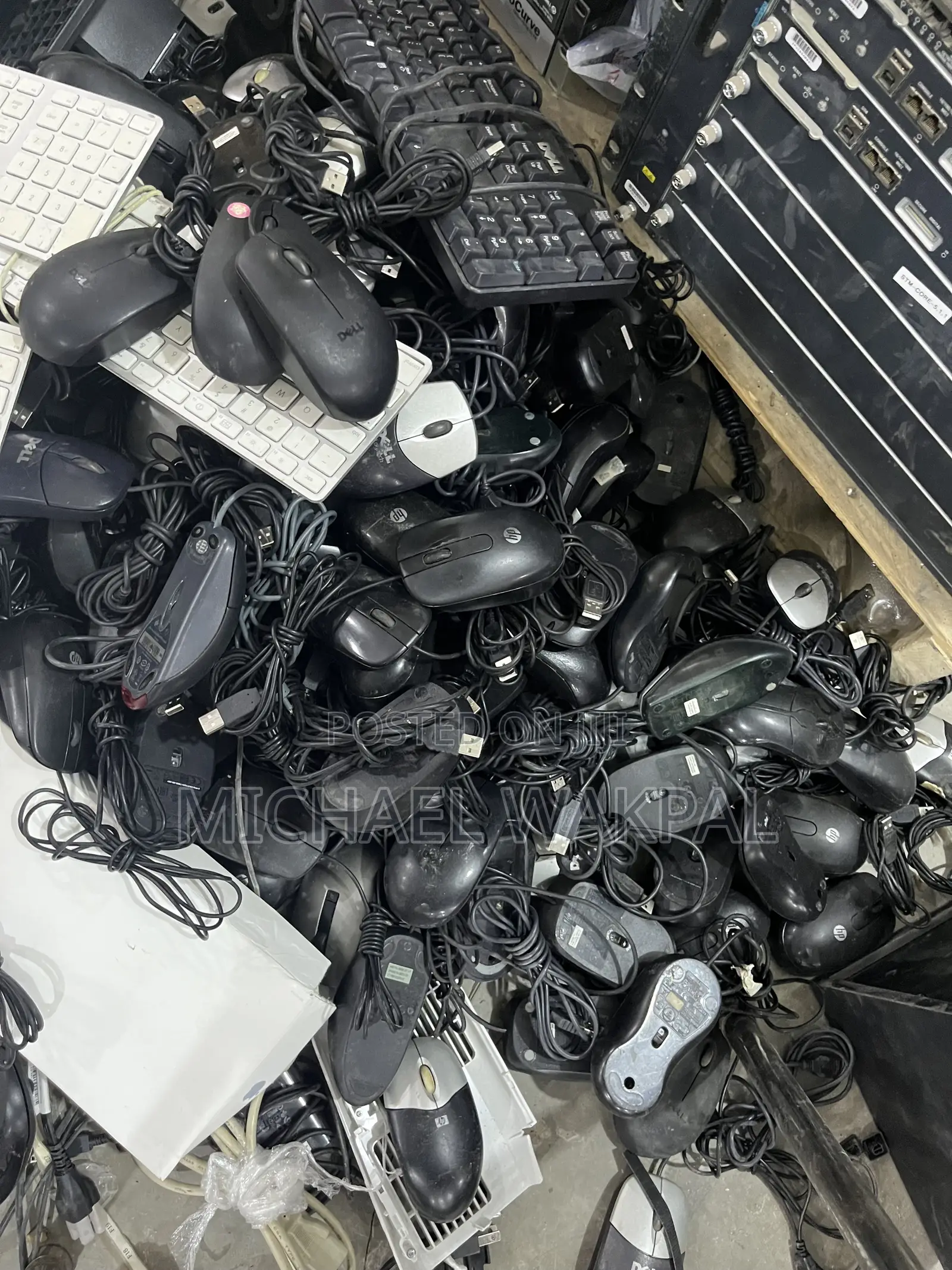 Computer Monitors, Mice and Keyboards for Sale