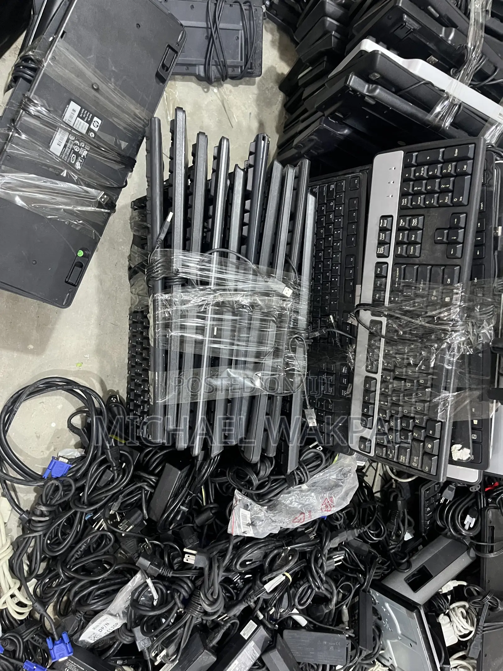 Computer Monitors, Mice and Keyboards for Sale